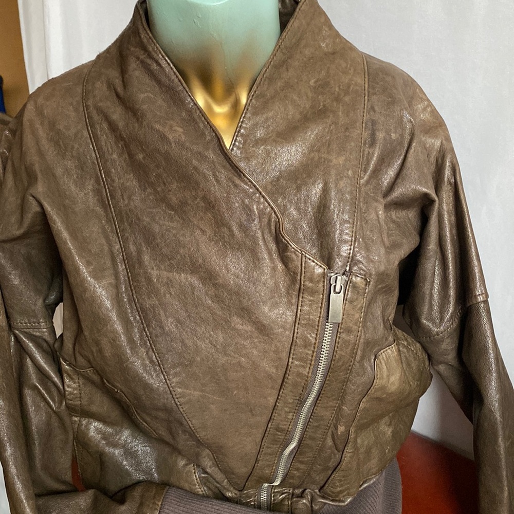 Genuine leather Olive green jacket - Picture 11 of 16
